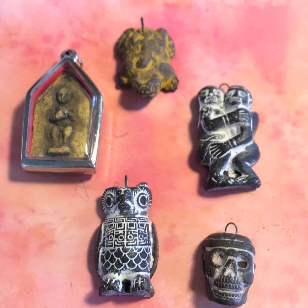 Assorted Pendants - Picture 2 of 6